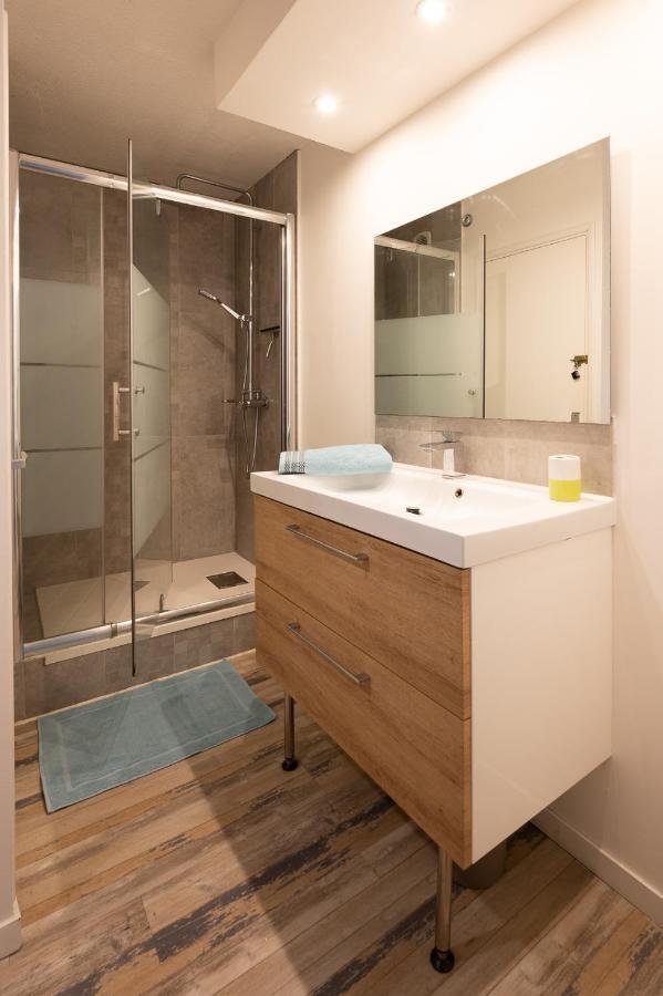 Ideal Couple Jacuzzi Et Jolie Cour Interieure Apartment *